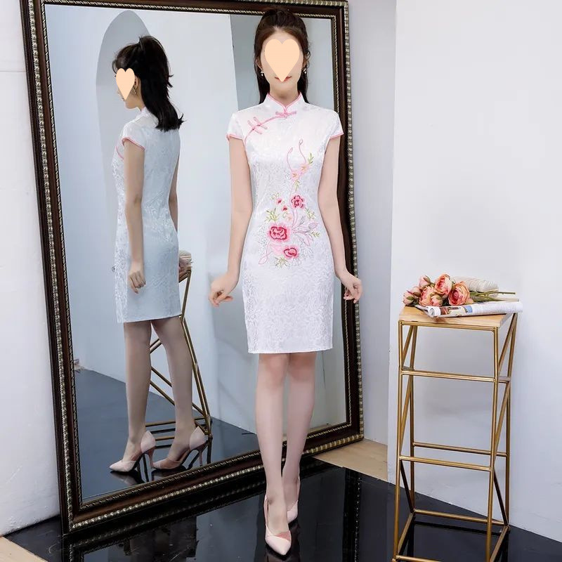 2025 New Daily Improved Short Cheongsam dress Summer Girl Retro Slim-Fit Slimming Chinese Style Cheongsam 2025 New Daily Improved Short Cheongsam dress Summer Girl Retro Slim-Fit Slimming Chinese Style Cheongsam