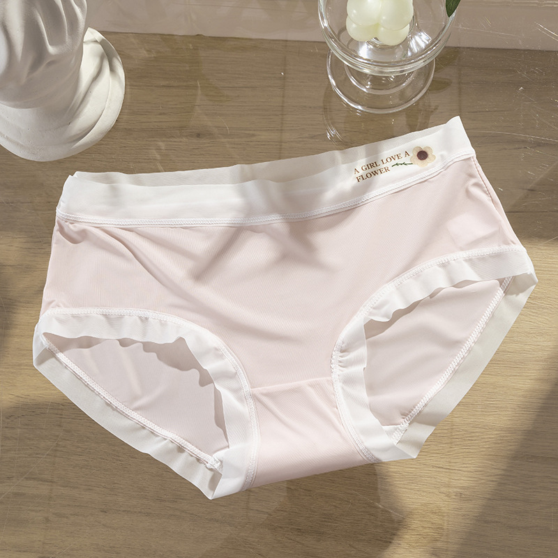 Ropa interior de seda de hielo para mujer, entrepierna inferior antibacteriana de algodón puro, estilo fino de verano, transpirable y cómodo, calzoncillos de niña sin costuras, ropa interior de gran tamaño