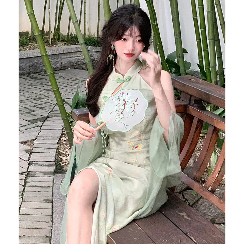 新中式轻国风绿色连衣裙修身气质御姐性感旗袍改良年轻款少女秋装