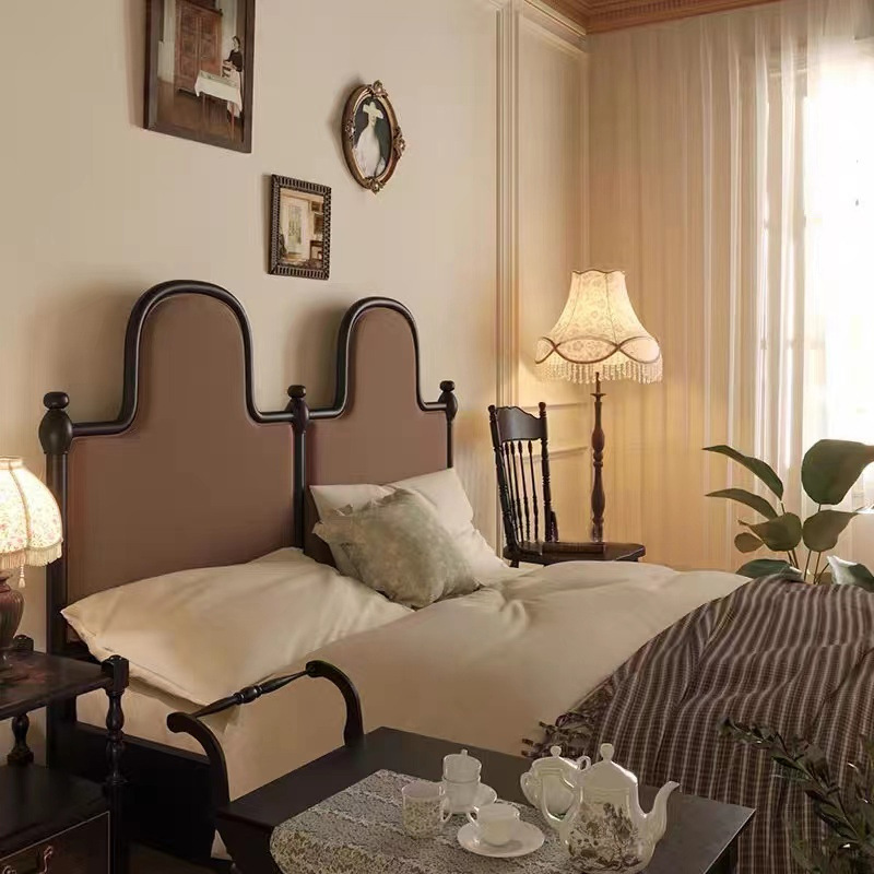 French classic Parisian double bed, solid wood and upholstered high-back bed, American Roman column bed, black American wedding bed