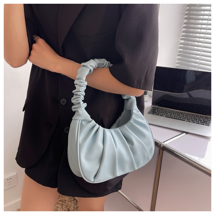 New Fashion Solid Color Portable Shoulder Women's Square Bag display picture 5