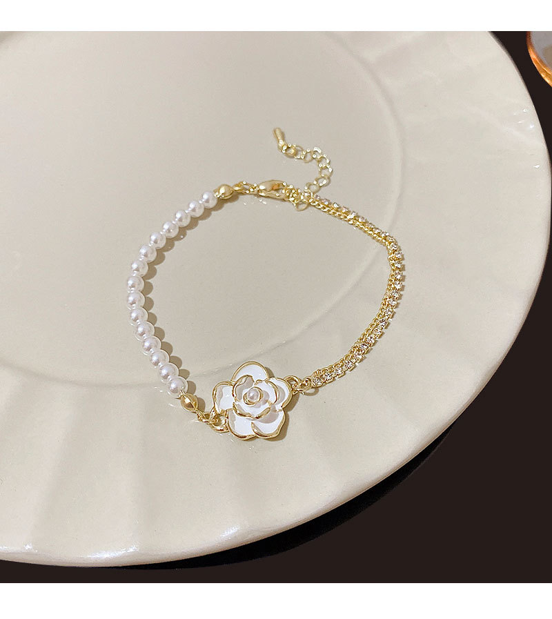 Retro Flower Copper Plating Artificial Pearls Bracelets