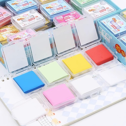 The Creepy Bear Flexible Rubber Plastic Box Can Pull and Change Colors Pigment Pencils for Art Students and Artists