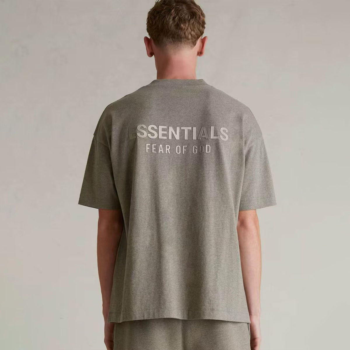 ESSENTIALS, nueva marca de moda americana, camiseta informal holgada de manga corta para verano, ropa versátil para hombre