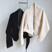 迪丽热巴同款落肩宽松蝙蝠袖羊毛外套女宽松有形时尚