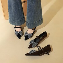 2388-H122 Korean retro style straight buckle strap pointed cat heel rhinestone bow low heel professional single shoe