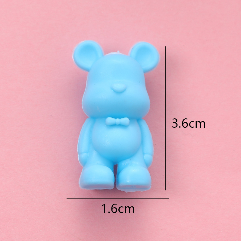 Nuevo mini Oso de dibujos animados de plástico MODELO DE Juguete huevo retorcido regalo de juguete para Niños Accesorios de dulces de alimentos