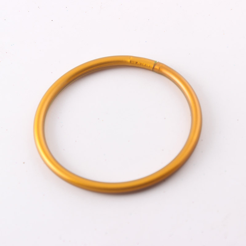 Multi-tamaño transfronterizo europeo y americano nuevo ins pulsera de silicona brillante moda hoja de oro pulsera de silicona para las mujeres