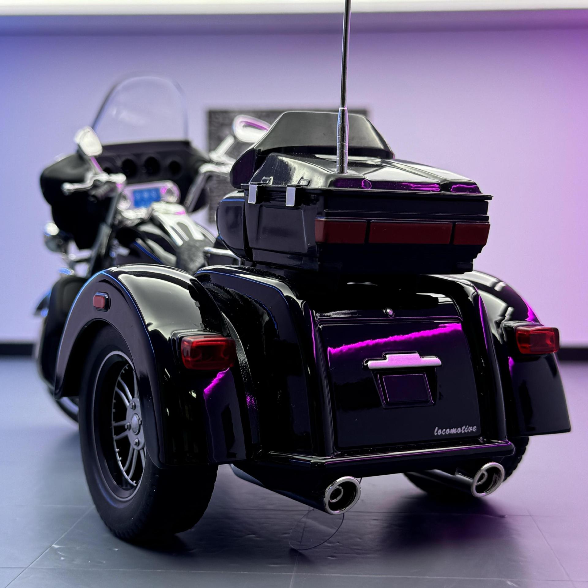 Modelo de coche de aleación Zhiguan Tianxia 1 a 9 motocicleta de tres ruedas Davidson con sonido y luz modelo de sonido de coche de juguete