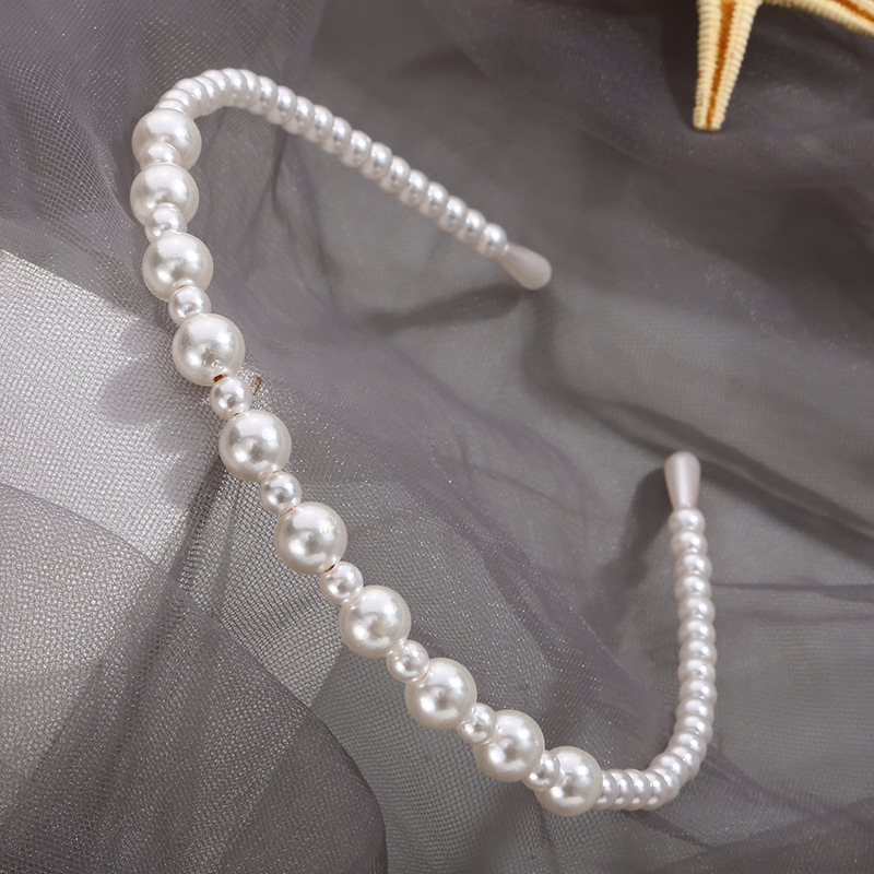 Sweet U Shape Artificial Pearl Beaded Hair Band display picture 1