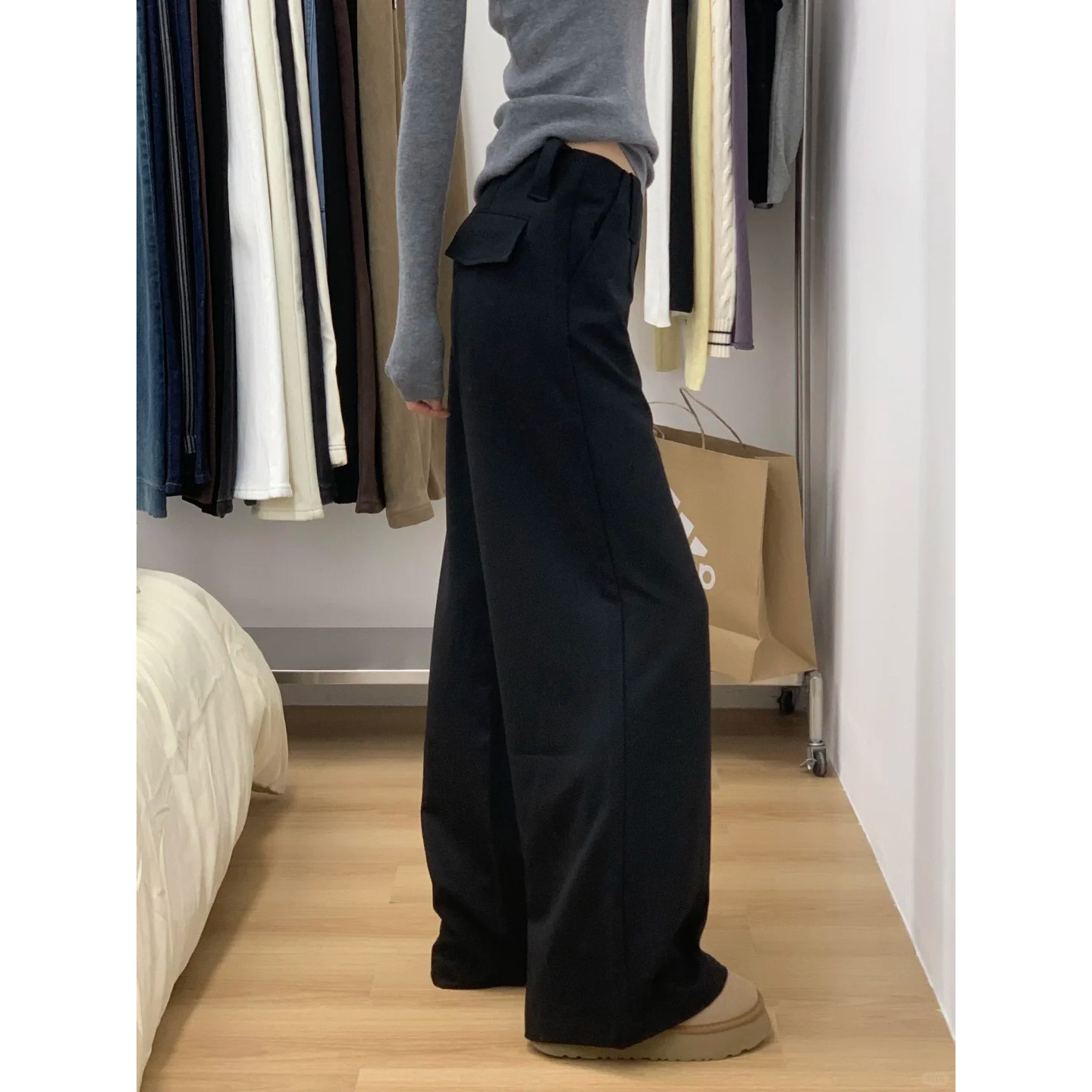 Black Suit Pants with a High-End Drape, Loose Bf Lazy Style Wide-Leg Pants for Women, 2025 New Model for Pear-Shaped Body