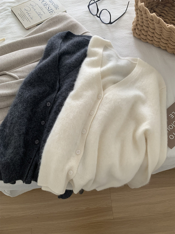 温柔气质软糯拉毛V领针织开衫女韩系百搭秋冬保暖绵羊毛衣外套|undefined