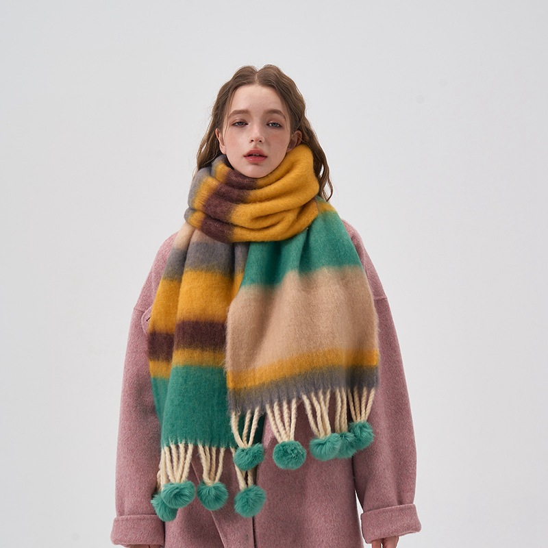 Korean version simple contrasting striped handmade wool ball for autumn winter, paired with a cold resistant i mitation_voghion.com