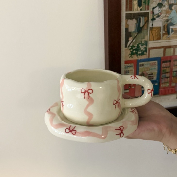 Ins estilo coreano mano irregular cerámica tazas de café y platos pintados a mano gordo tazas y platos ventas transfronterizas
