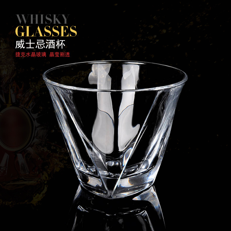 Vaso de vinos de Amazon suministro de vidrio de cristal creativo europeo Vaso de vinos de vinos de whisky de cerveza de bar