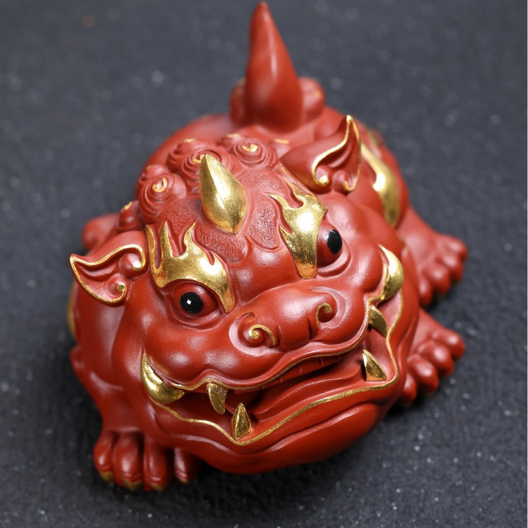 紫砂招财貔貅朱泥茶宠摆件可养大号精品描金貔貅茶玩茶桌茶盘摆件