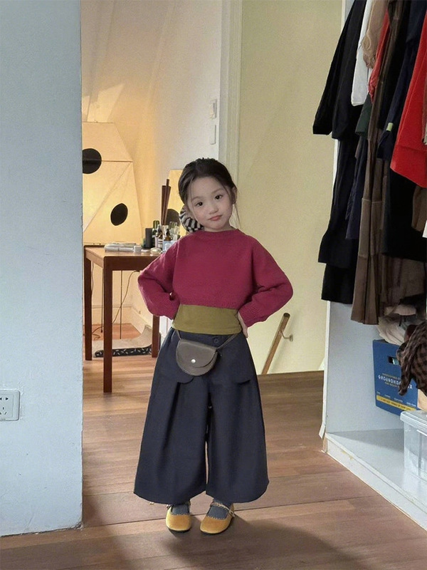 2025女童韩版秋季针织短款毛衣纯色打底衣宽松休闲阔腿裤三件套潮|undefined