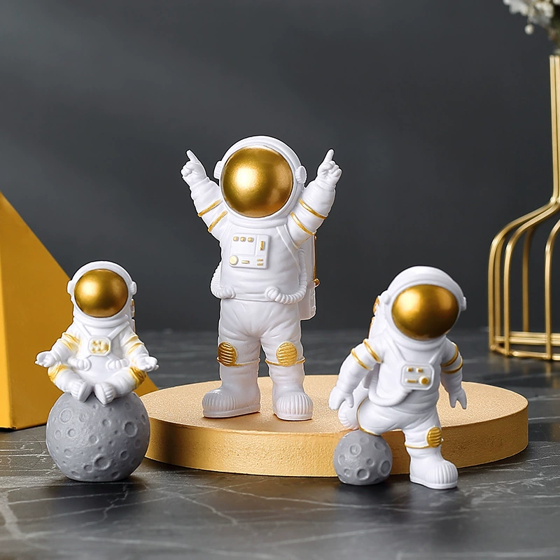 3Pcs Resin Astronaut Figure Statue Figurine Spaceman Sculpture Educational Toy Desktop Home Decoration Astronaut Model Kids Gift