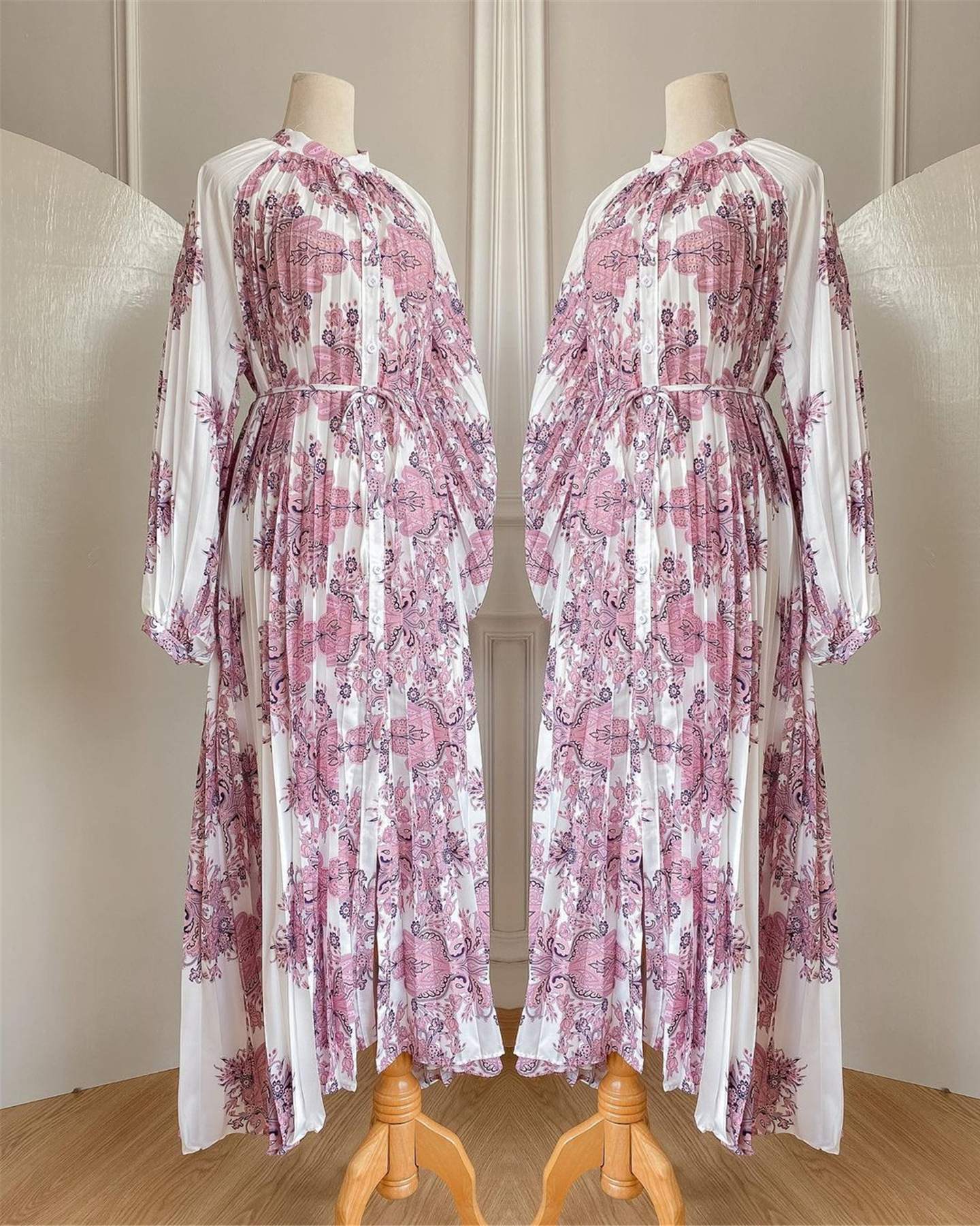Middle East Muslim High-end Feminine Fashion With Lantern Sleeves, Printed Pleated Long Robe Dress_ecoleips.com