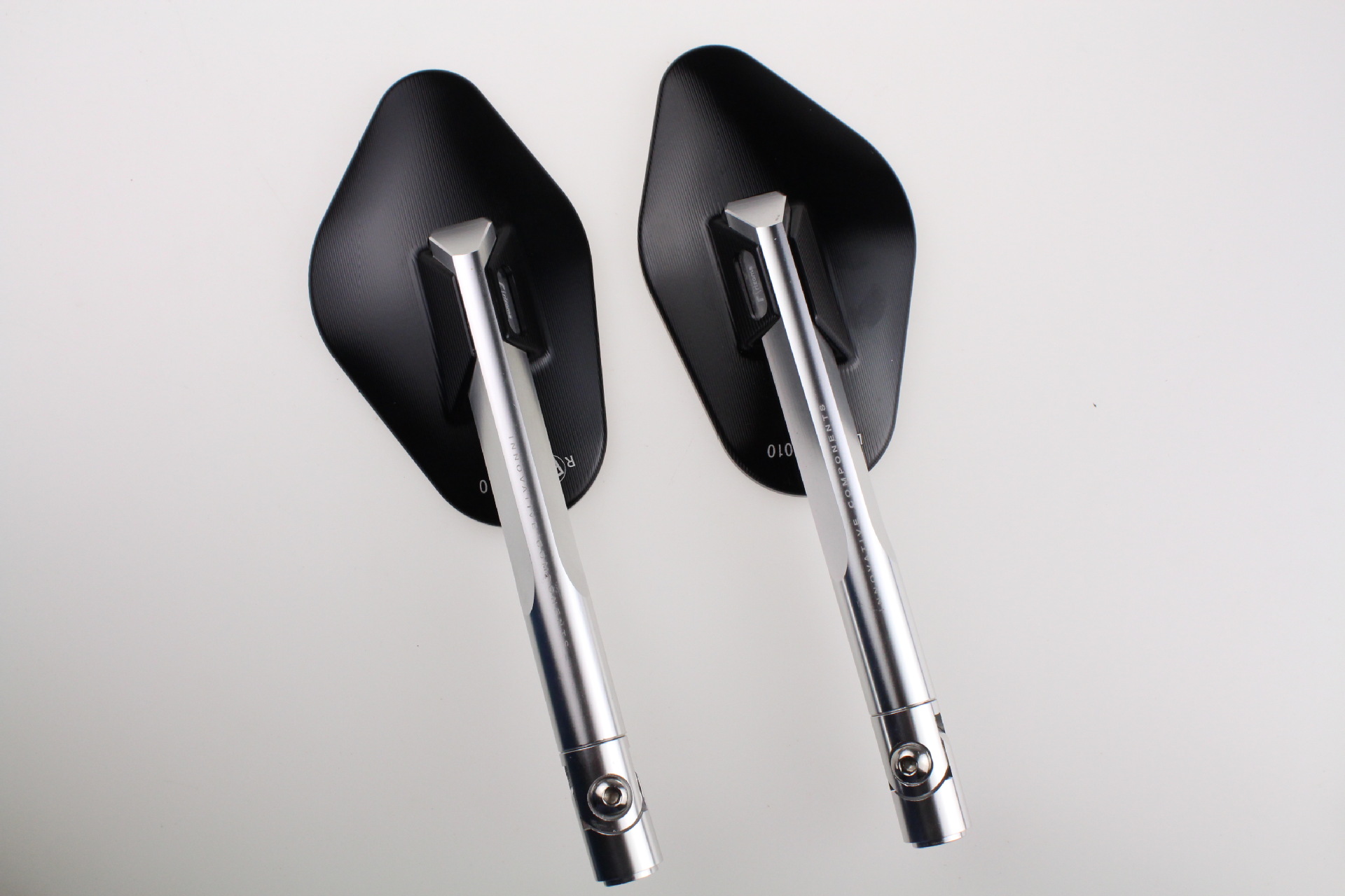 Universal Motorcycle Rearview Mirror Modification, Large-Angle Foldable Personalized Mirror, Side View Mirror, Reversing Assist