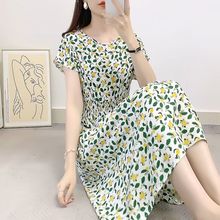 棉绸碎花连衣裙蝙蝠袖波西米亚中长款海边渡假沙滩碎花人造棉裙子