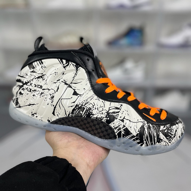 ピュアオリジナル Foamposite One ハーダウェイ シグネチャー スプレー フォーム ミッドトップ スポーツ バスケットボール シューズ ピュア ホワイト アイス ブルー ギャラクシー スプレー|undefined