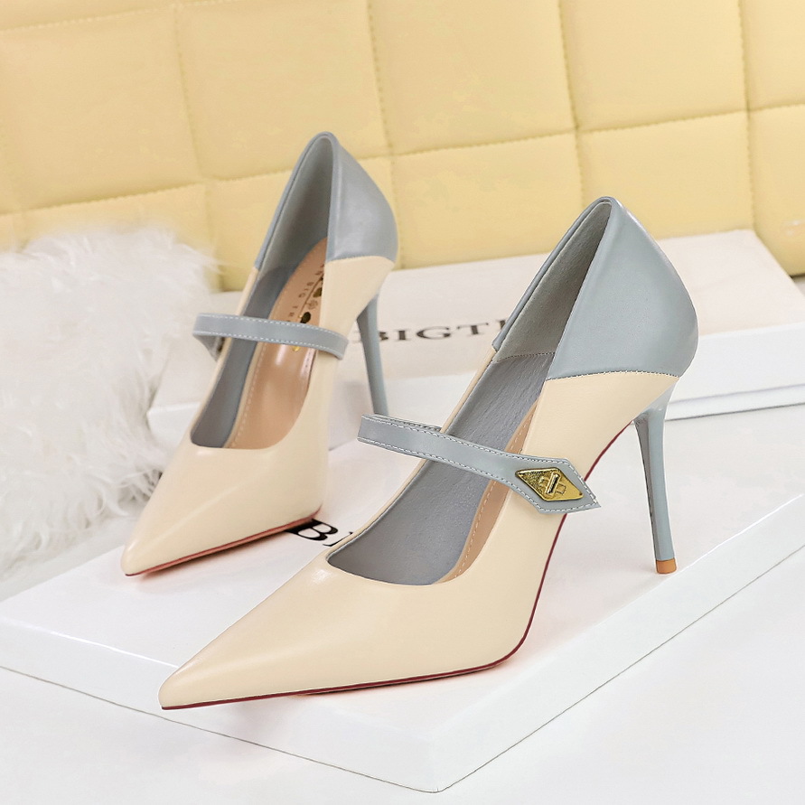 9816-3 European And American Style Retro One-Strap High Heels Thin Heel Shallow Mouth Pointed Toe Single Niche High-End_vogvips.com