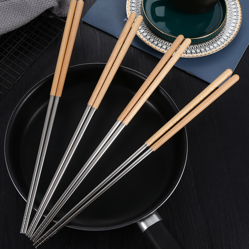 304 stainless steel chopsticks 40cm extended chopsticks beech wood handle anti-scalding fried chopsticks male chopsticks wooden chopsticks hot pot chopsticks