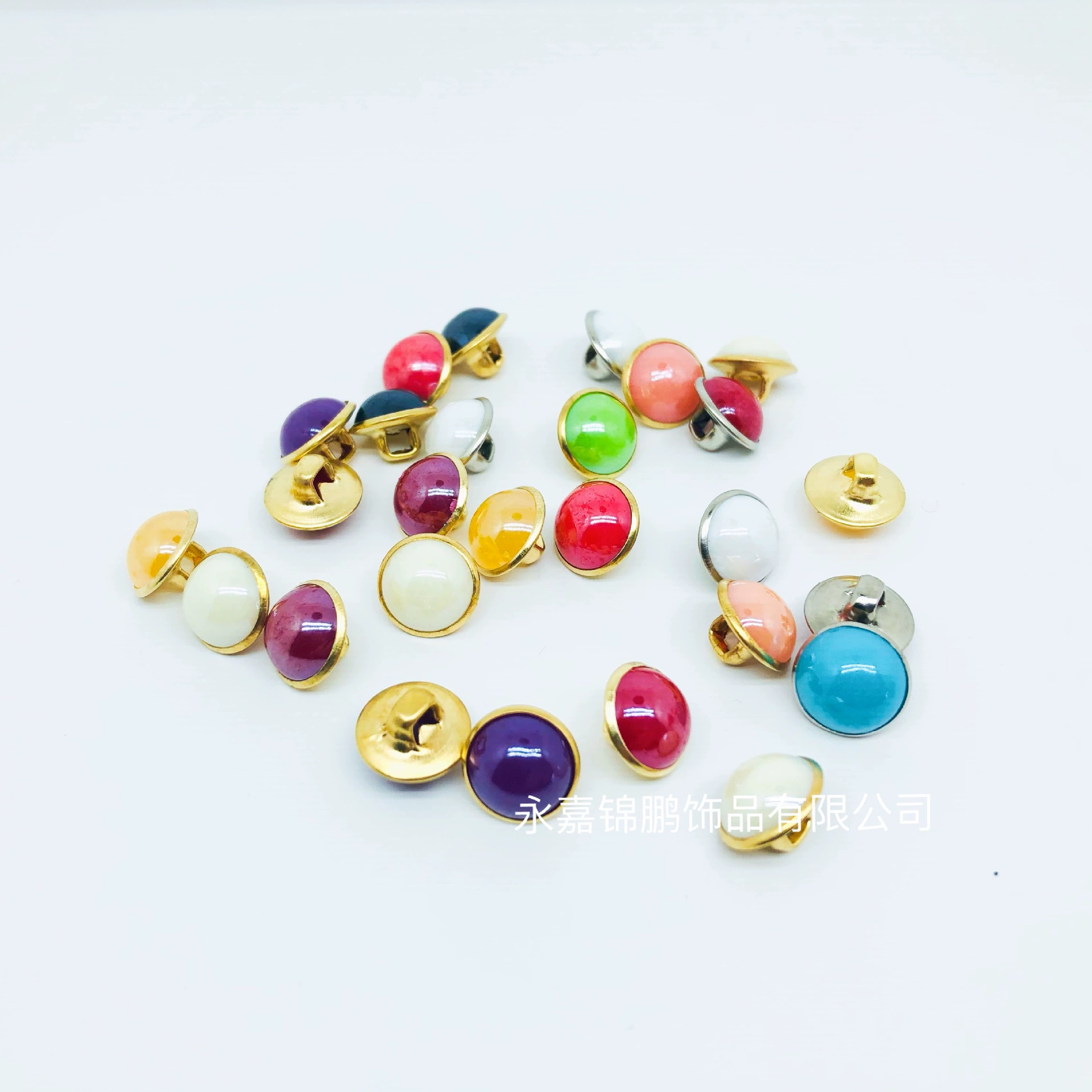 Оптовая продажа в наличии 10 мм полукруглые медные жемчужные пуговицы производитель металлические аксессуары ручная шитья детская одежда женские рубашки