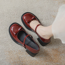 玛丽珍小皮鞋女粗跟2024年新款法式酒红色婚鞋女厚底高跟单鞋