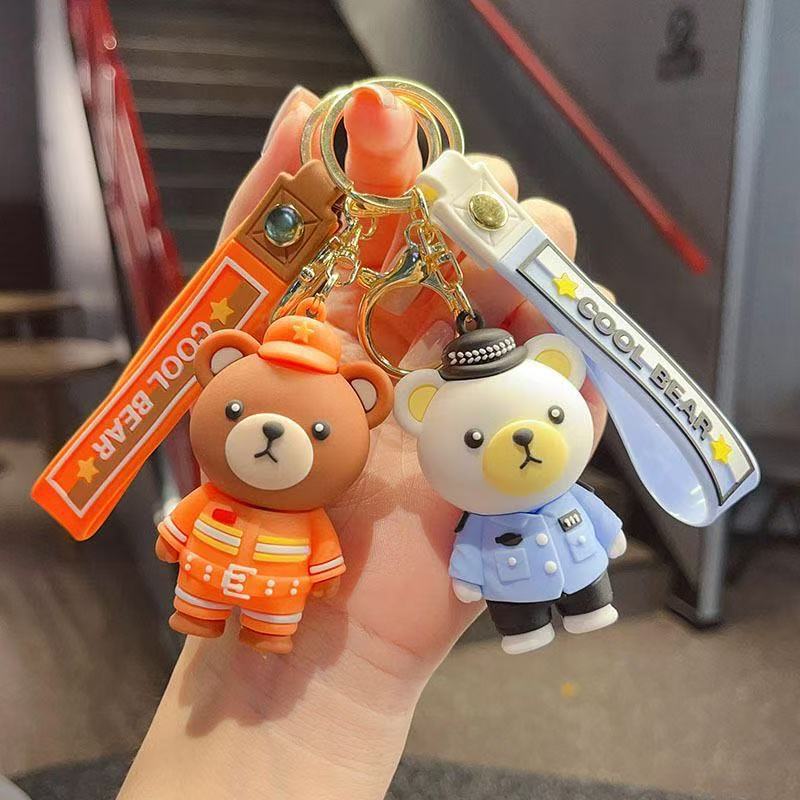 漫画かわいい警察クマキーホルダー人形キーチェーンカップル車のキーペンダントスクールバッグペンダントギフト|undefined