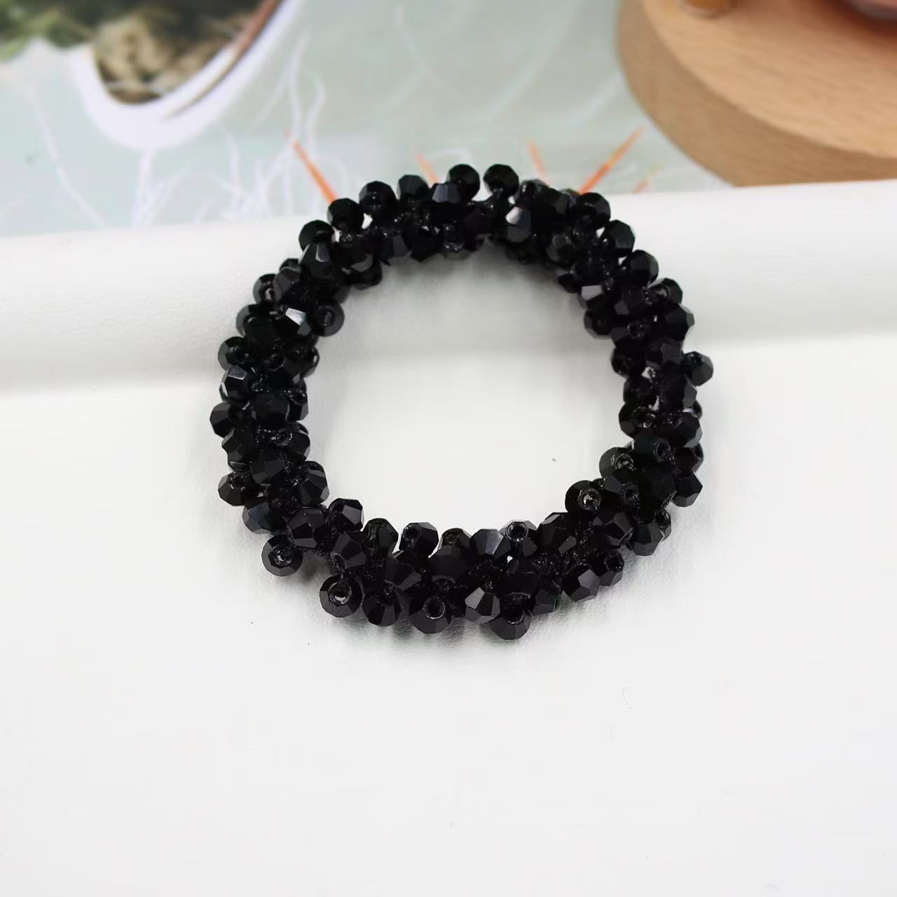 Pulsera con elástico de cristal para el pelo estilo coreano_voghion.com