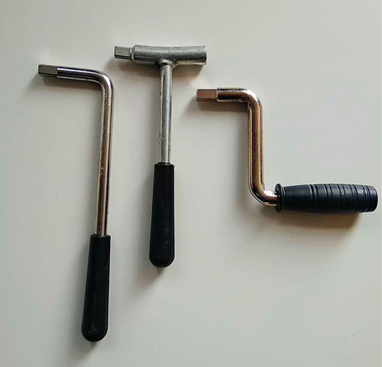 活动隔断配件T两用搞手摇把隔墙10毫米四方扳手移动屏风钥匙配件