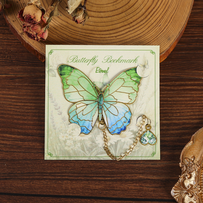 Marcapáginas de metal con diseño de instrumento musical clásico chino, regalo pequeño cultural y creativo de la Ciudad Prohibida, regalo para estudiantes y profesores, clip para libros con diseño hueco.