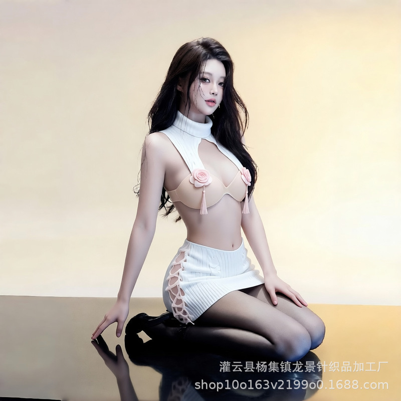 Pure Desire High-Neck Knitted Halter Top Set for Women, Summer Design with Three-Dimensional Rose Embellishments, Slim-Fit Bodycon Dress