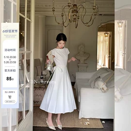 休闲裤;连衣裙;女式牛仔裤