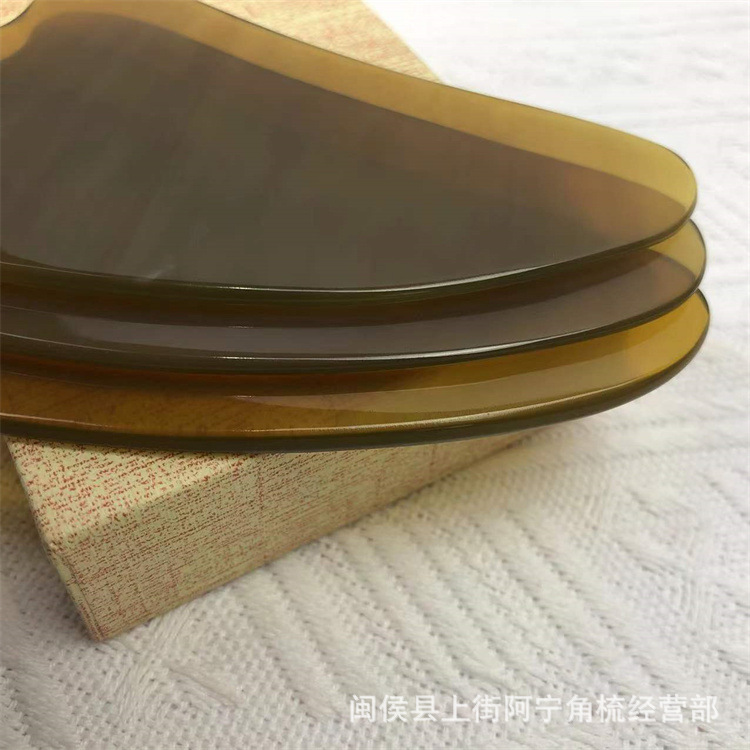 Natural Horn Gua Sha Board Triangle Massage Tool for Full Body Meridian Care 11cm x 6cm key features