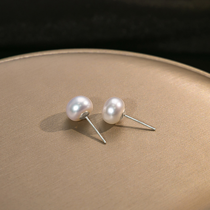 Solid Color Pattern Women'S Gender 1 Pair Simple Style Solid Color Freshwater Pearl Ear Studs