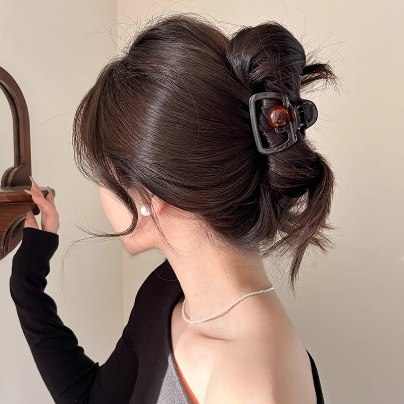 後頭部用の高級感のあるヘアクリップ、フレンチニッチの高級感のあるヘアクリップ、髪のボリュームを際立たせる絶妙なヘアクリップ、大きな新しいスタイルのヘアクリップ|undefined