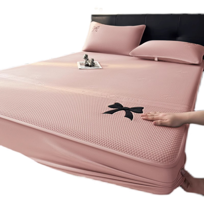 Enfriar la sensación de la alfombra de verano bordada, sábana, cubierta protectora de colchón todo incluido de una pieza, funda de cama de tatami, funda de cama de verano 2025