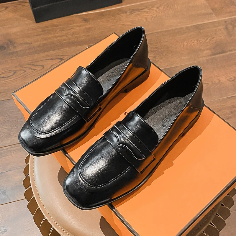 2024 новые туфли на толстой подошве маленькие кожаные туфли женская осень-зима, английский стиль-большая голова тонкая Lefu одиночные туфли большого размера женская обувь 41-43