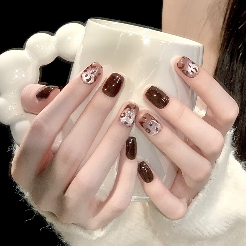 Autumn and Winter Vibe, Maillard Style, Short Leopard Print, Cat-Eye Effect, High-End Feel, Brightening Effect, Simple Daily Wear, Nail Art Products Wholesale