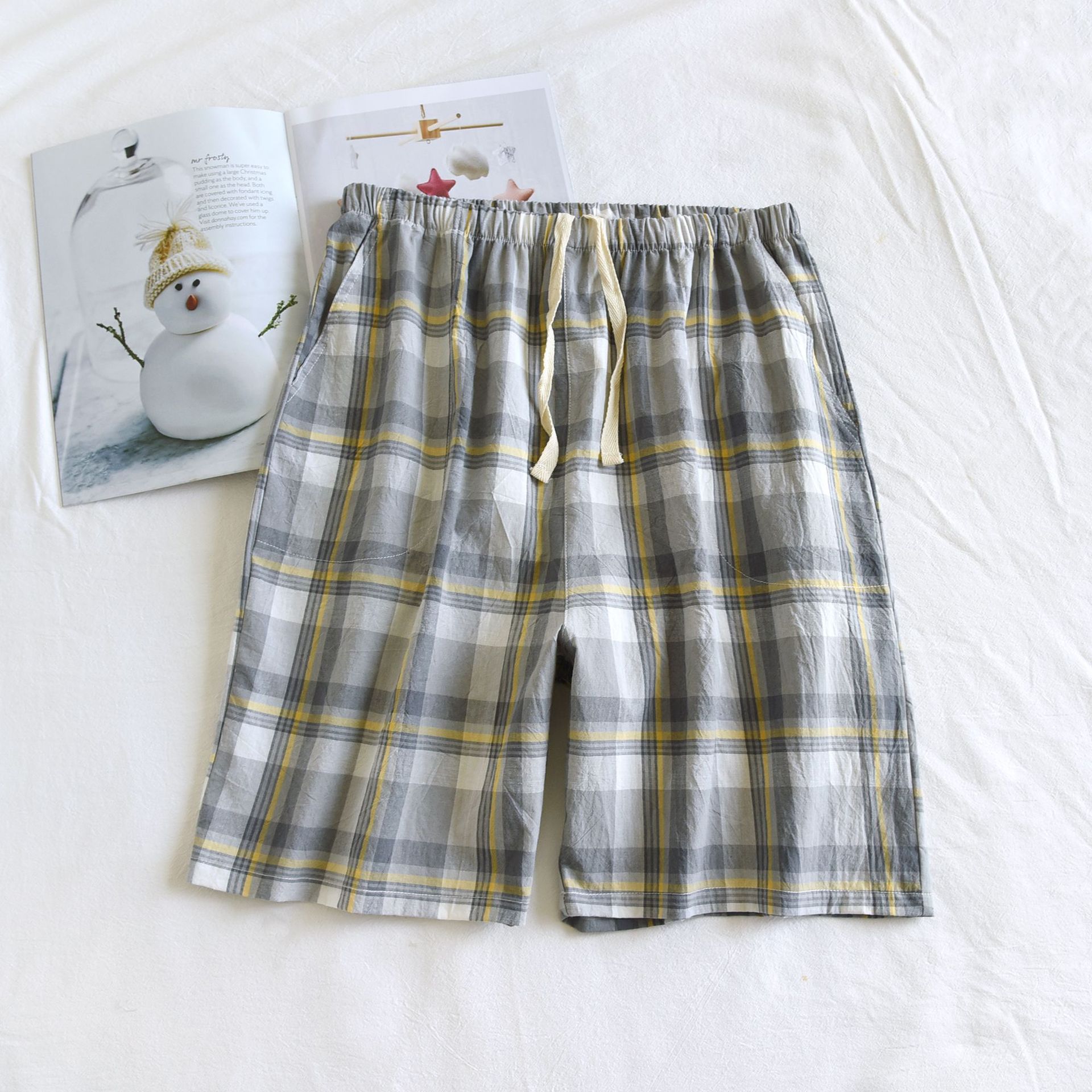 워싱 코튼 반바지-옐로우 라인 그레이 격자