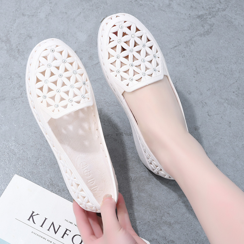 White hole women's sandals