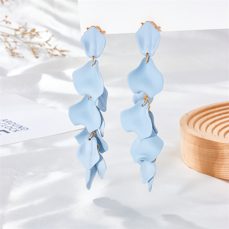 1 Pair Fashion Petal Arylic Stoving Varnish Women's Drop Earrings display picture 4