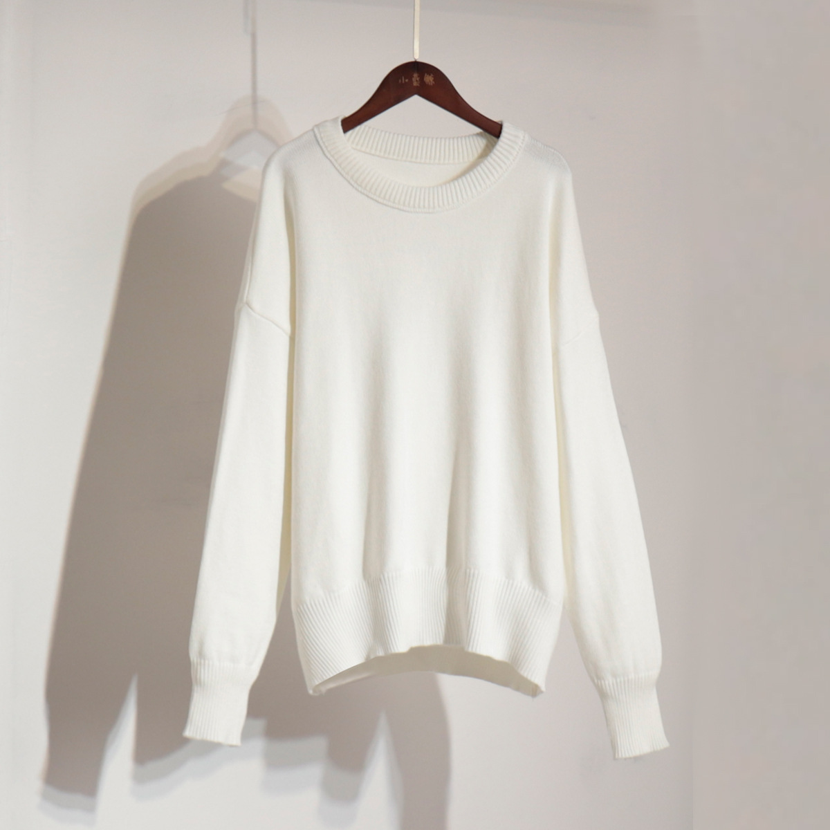 Suéter de Cuello Redondo de Color Sólido Transfronterizo, Estilo Europeo y Americano, Otoño-Invierno 2025, Nuevo Suéter de Punto Elegante, Versátil y Casual