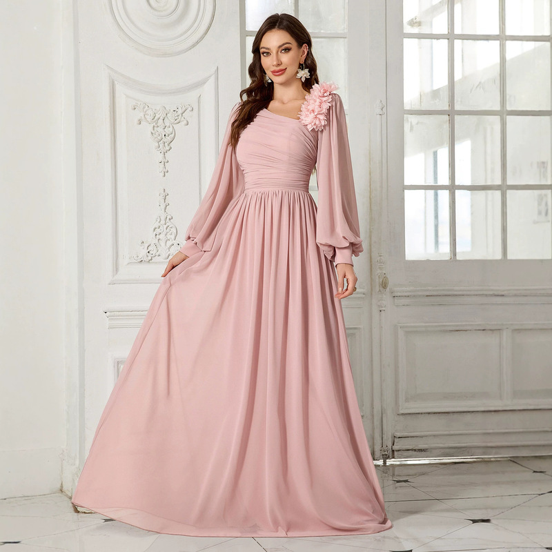 Amazon cross-border women's elegant solid color chiffon off-shoulder dress with handmade three-dimensional floral decoration bridesmaid gown