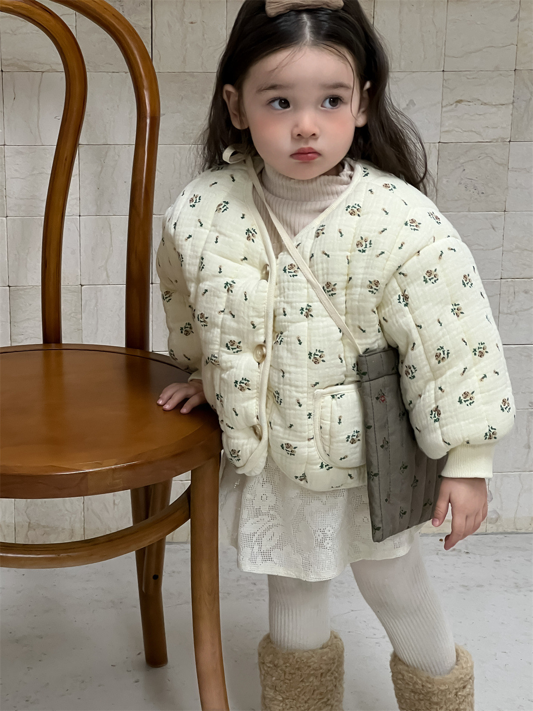 Invierno para niños más chaqueta acolchada de algodón de terciopelo ropa de salida para bebés 2024 ropa de otoño e invierno ropa para niños coreanos chaqueta acolchada para niñas