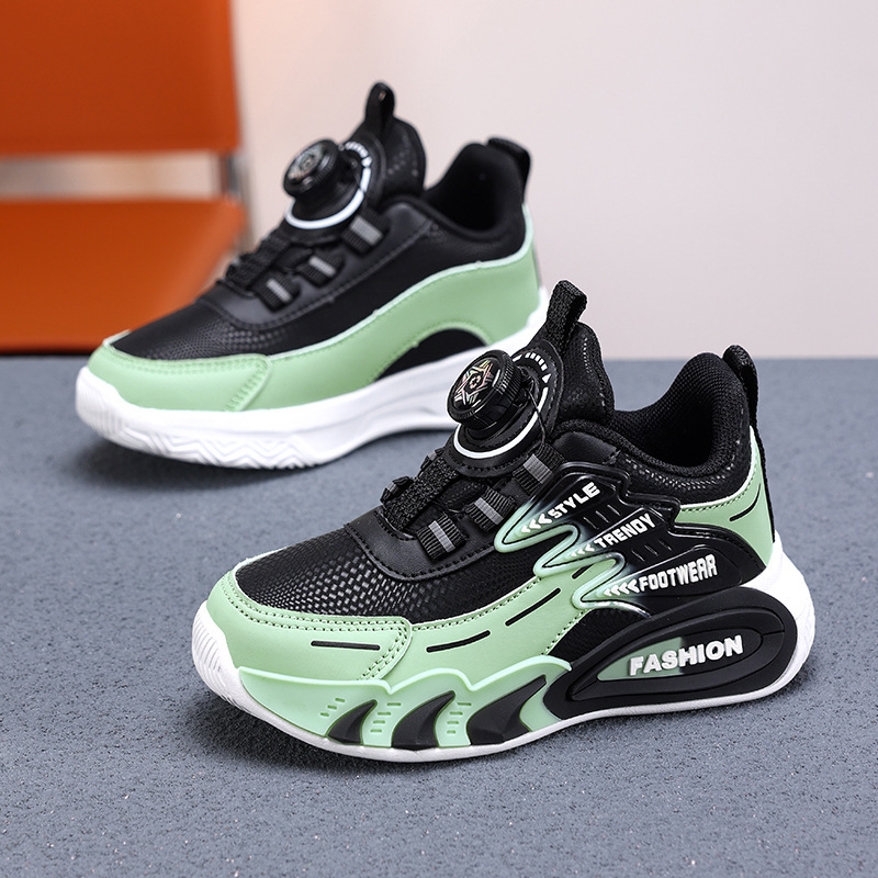 Zapatos deportivos para niños 2026 primavera nueva malla ligera transpirable zapatos de correr para niños zapatos casuales antideslizantes para niños mayores