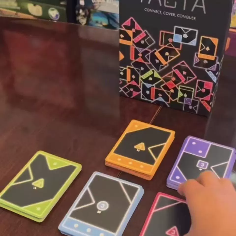 Интерактивная настольная игра для отдыха, игральные карты